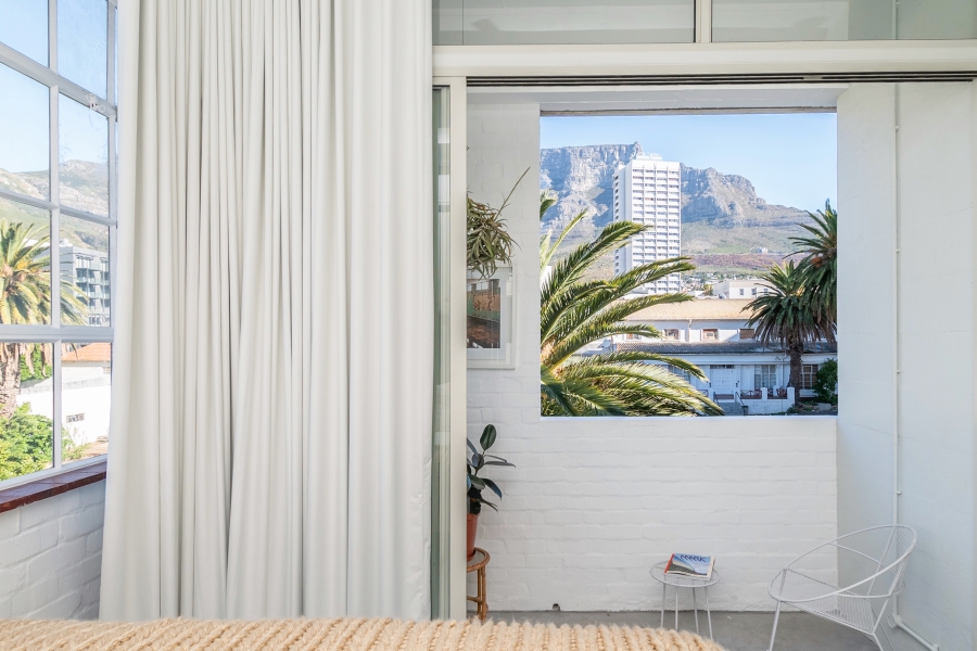 1 Bedroom Property for Sale in Gardens Western Cape